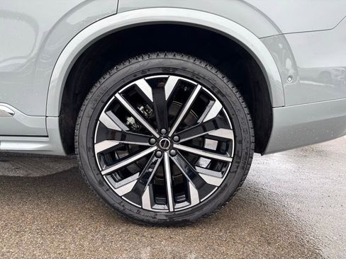 Certified 2026 Volvo XC90 B6 Plus w/ Protection Package Premier AWD/4WD image 34