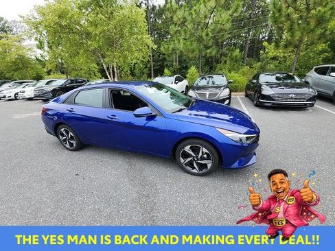Used 2023 Hyundai Elantra SEL w/ Convenience Package FWD image 19