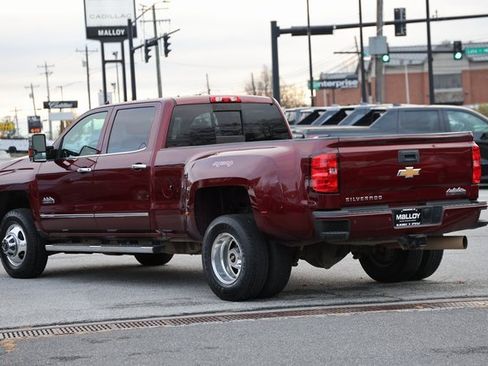 Used 2016 Chevrolet Silverado 3500 High Country w/ Duramax Plus Package image 6