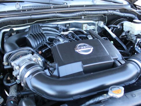 Used 2013 Nissan Xterra PRO-4X w/ Pro-4x Leather Pkg image 29