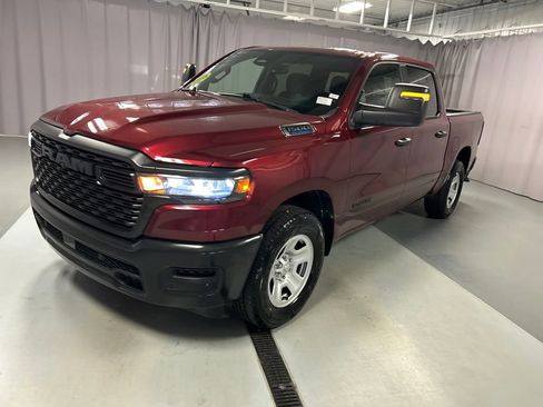Used 2025 RAM 1500 Tradesman AWD/4WD image 3
