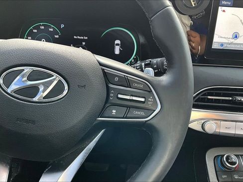 Used 2021 Hyundai Palisade Limited FWD image 12