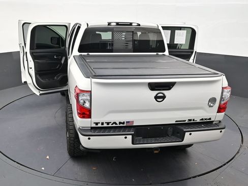 Used 2019 Nissan Titan SL w/ Midnight Edition AWD/4WD image 33