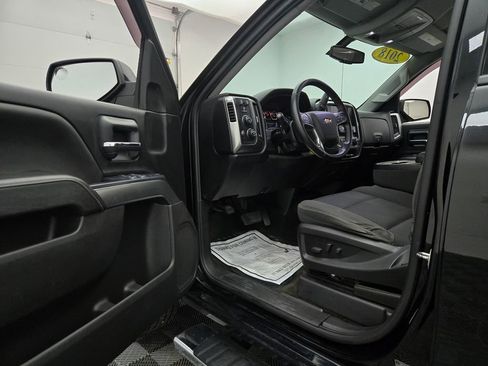 Used 2018 Chevrolet Silverado 1500 LT w/ All Star Edition image 15