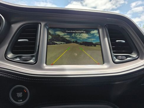 Certified 2023 Dodge Challenger R/T w/ Plus Package image 25