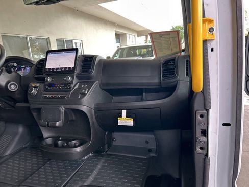 Used 2024 RAM ProMaster 3500 w/ Delivery Van Package FWD image 25