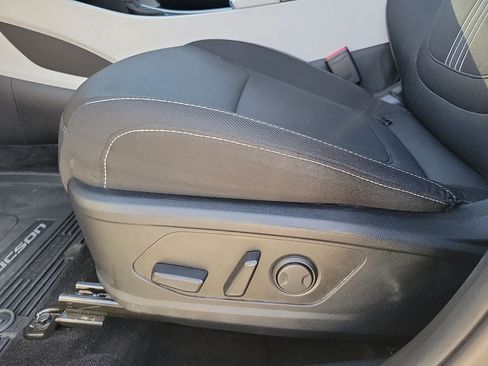 Used 2024 Hyundai Tucson SEL FWD image 12