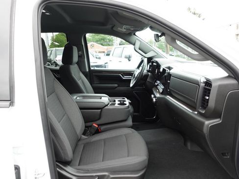 Used 2023 GMC Sierra 1500 Elevation image 31