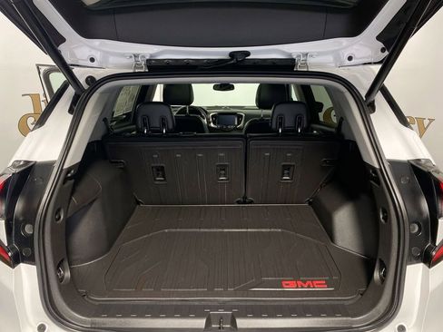 Used 2020 GMC Terrain SLT w/ Preferred Package FWD image 23