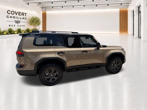 Used 2025 Lexus GX 550 AWD/4WD image 12