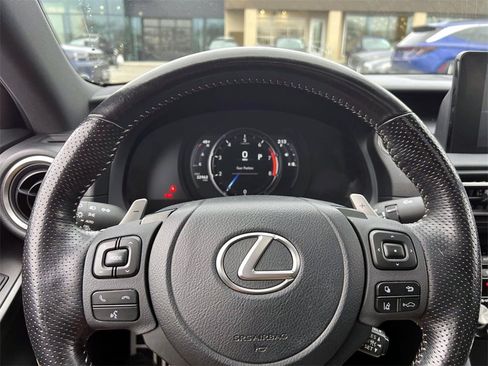 Used 2022 Lexus IS 350 F Sport image 35