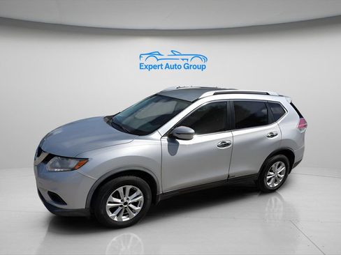 Used 2016 Nissan Rogue SV image 34
