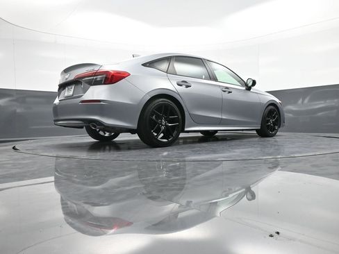 Used 2024 Honda Civic Sport image 27