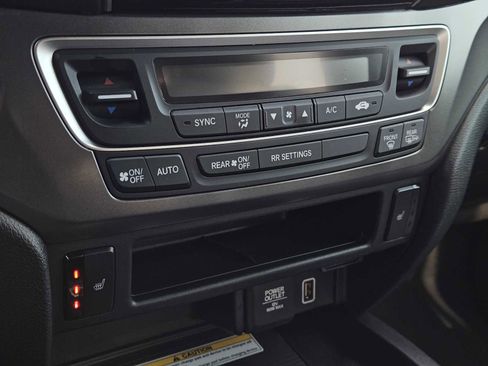 Certified 2023 Honda Passport EX-L image 19