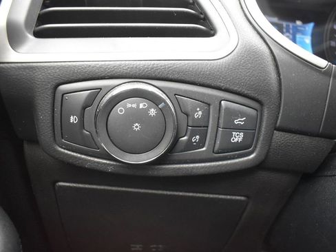 Used 2019 Ford Edge SEL w/ Equipment Group 201A image 20