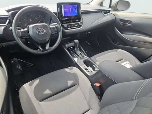 Used 2023 Toyota Corolla LE w/ LE Convenience Package FWD image 11