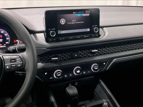 Used 2023 Honda Accord EX image 18