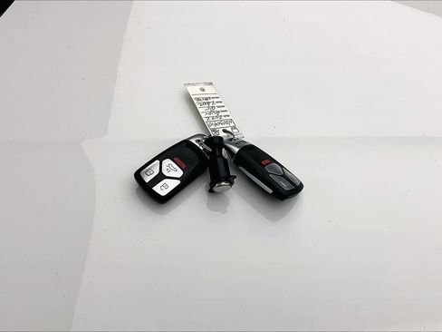 Certified 2022 Audi Q5 2.0T Premium w/ Convenience Package image 14