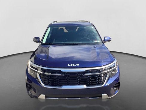Used 2025 Kia Seltos EX w/ EX Sunroof Package AWD/4WD image 2