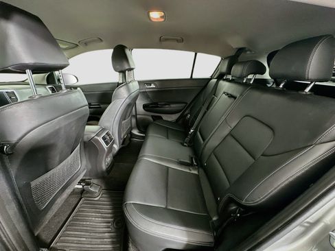 Used 2021 Kia Sportage EX FWD image 27