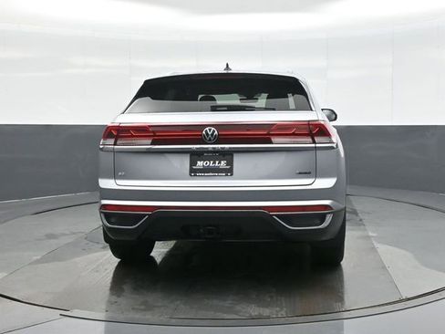 New 2026 Volkswagen Atlas Cross Sport SE image 6
