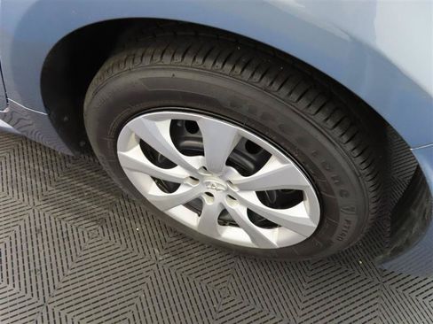 Used 2025 Toyota Corolla LE FWD image 8