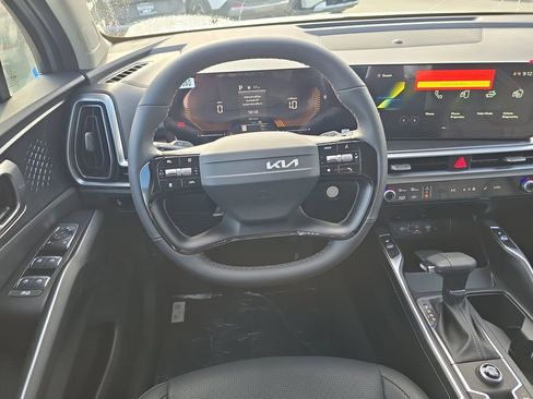 New 2026 Kia Sorento S FWD image 11
