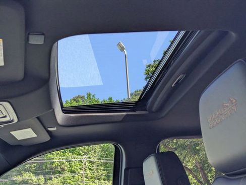 New 2026 Chevrolet Silverado 1500 High Country image 13