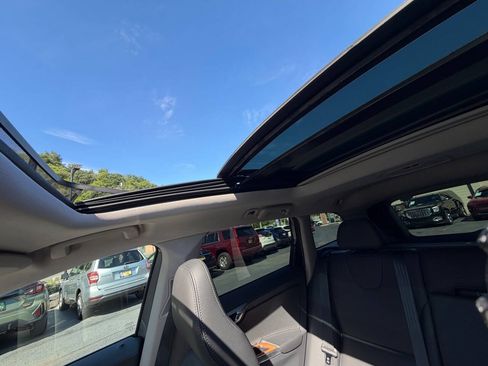 Used 2017 Volvo XC60 T6 Inscription w/ Climate Package AWD/4WD image 33