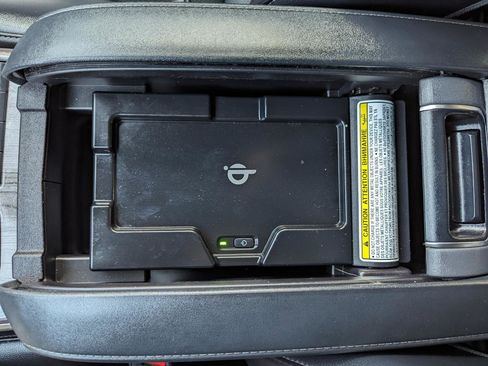 Used 2022 Toyota Highlander Platinum image 25