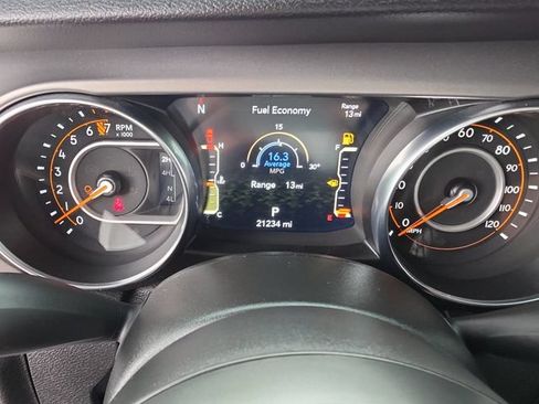 Used 2021 Jeep Gladiator Sport AWD/4WD image 28