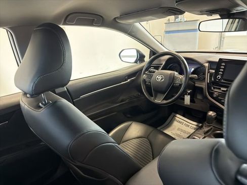 Used 2021 Toyota Camry SE AWD/4WD image 22