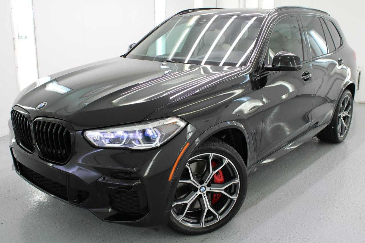 Used 2022 BMW X5 xDrive40i w/ M Sport Package AWD/4WD image 27