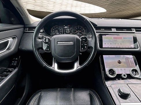Used 2020 Land Rover Range Rover Velar S image 5