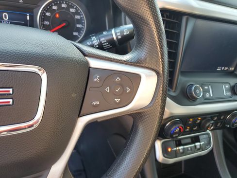 Used 2023 GMC Acadia SLE AWD/4WD image 28