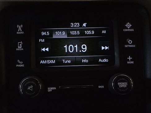 Used 2015 Jeep Cherokee Sport w/ Sport Appearance Group image 25