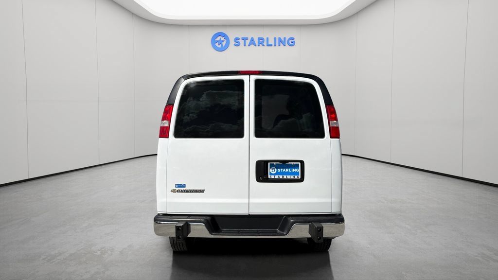 Used 2025 Chevrolet Express 2500 w/ Driver Convenience Package RWD image 14