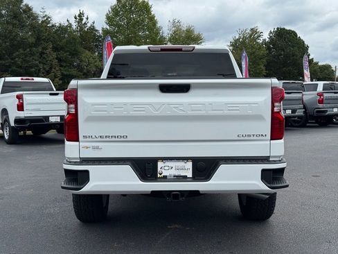 Used 2026 Chevrolet Silverado 1500 Custom RWD image 4