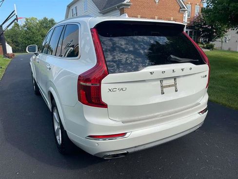 Used 2018 Volvo XC90 T6 Inscription w/ Convenience Package AWD/4WD image 10