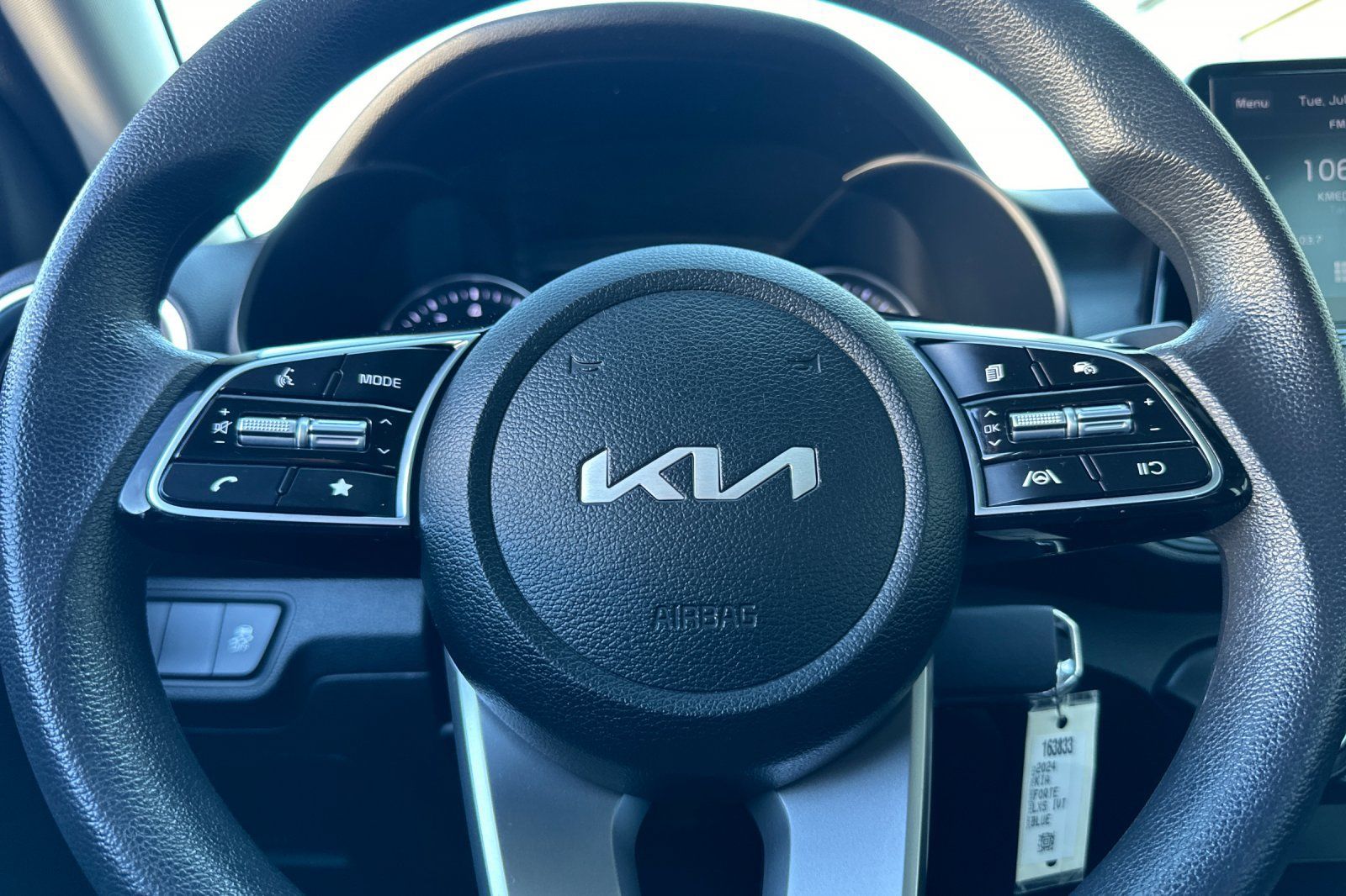 Used 2024 Kia Forte LXS FWD image 22
