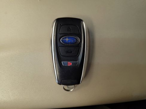 Used 2023 Subaru Impreza Premium image 32