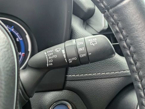 Used 2021 Toyota RAV4 Limited w/ Limited Grade Weather Package AWD/4WD image 30