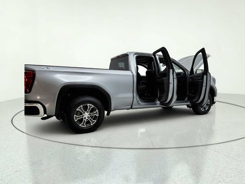 Used 2023 GMC Sierra 1500 SLE w/ Enhanced Capability Package AWD/4WD image 14