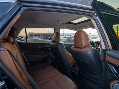 Used 2025 Subaru Outback Touring XT image 14