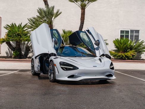 New 2026 McLaren 750S image 29