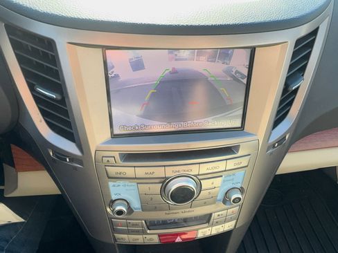 Used 2013 Subaru Outback 3.6R Limited image 10