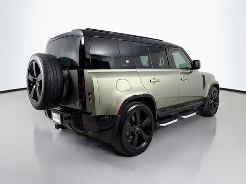 Certified 2023 Land Rover Defender 110 X-Dynamic SE AWD/4WD image 5