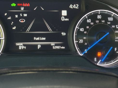 Used 2022 Toyota Venza XLE AWD/4WD image 30