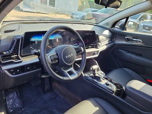 Used 2025 Kia Sportage SX FWD image 19