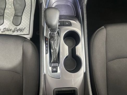 Used 2024 Chevrolet Malibu LT image 18